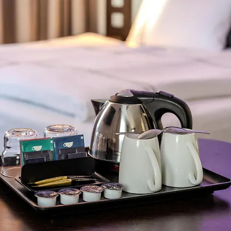 호텔 Premier Centre