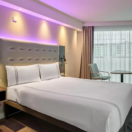 Premier Centre 酒店