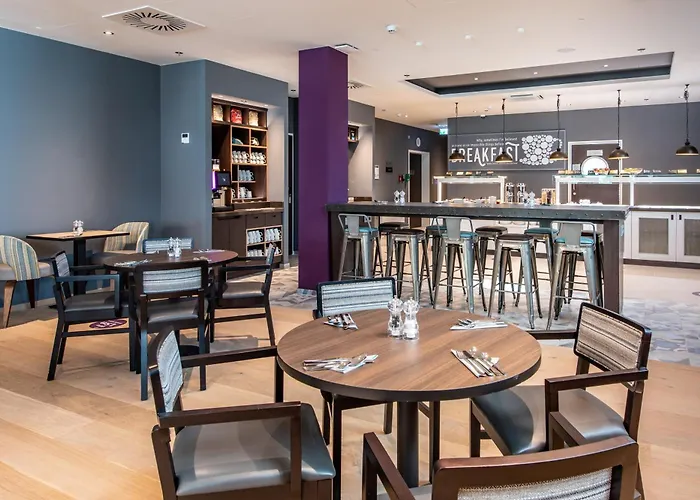 Premier Centre Hotel